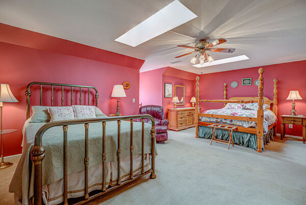 3rd Floor Family Suite Photo 9