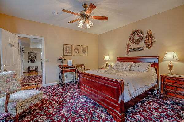 Mimi's Garden Room Photo 4